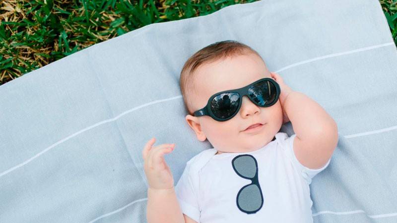 Protege a tu bebé de las radiaciones solares con una buena sombrilla